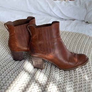 Timberland Womens Booties 8 Brown
